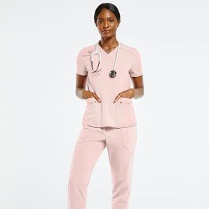 JAANUU Women's 4-Pocket D-Ring Top